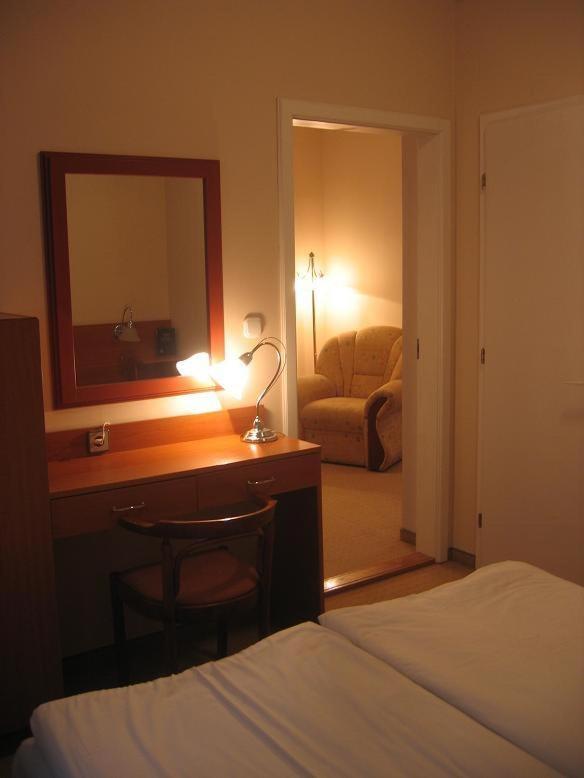 Hotel Luna Budapesta Exterior foto