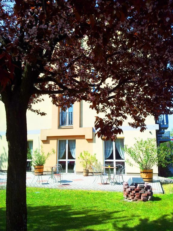Hotel Luna Budapesta Exterior foto